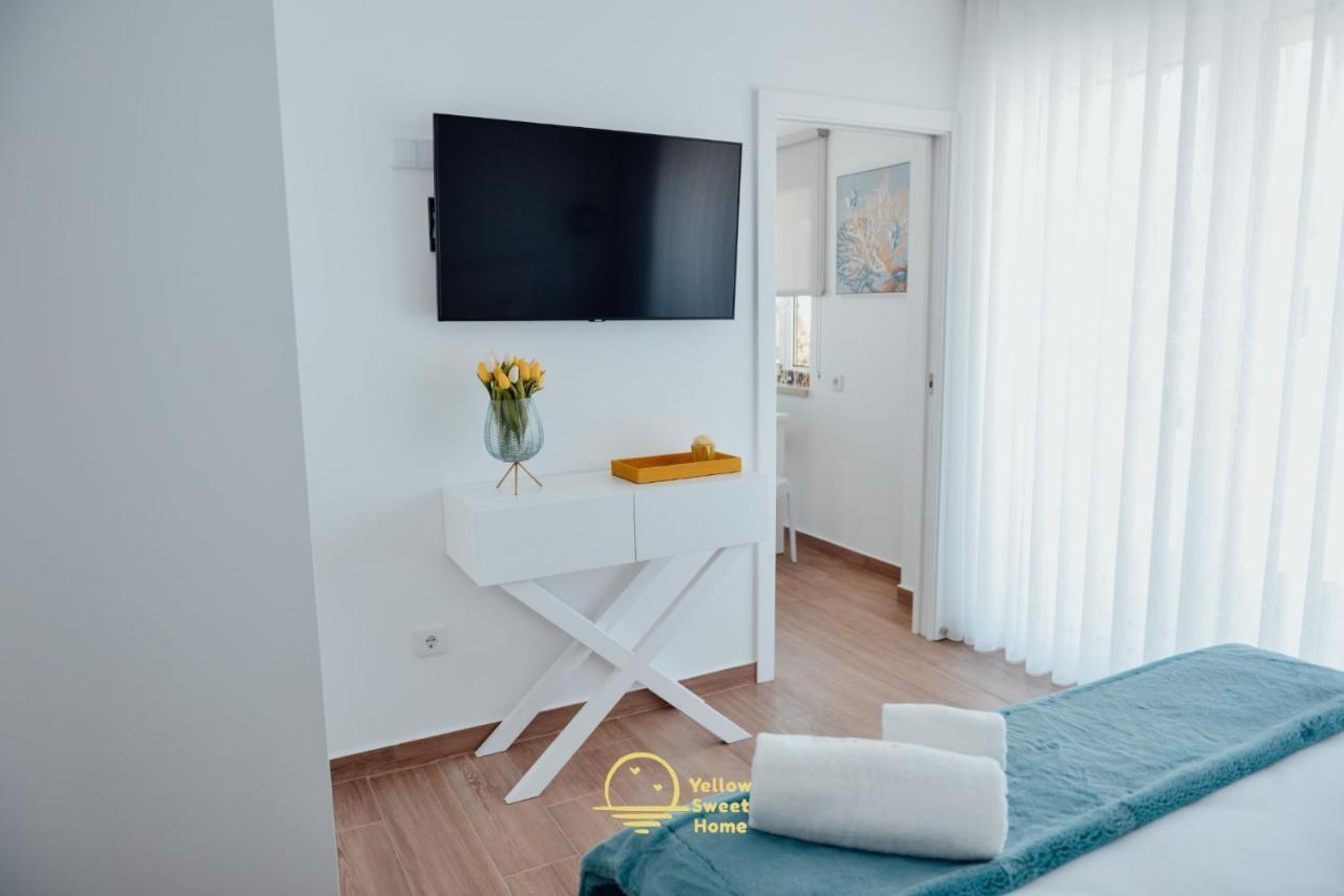 Yellow Sweet Home - Maria E Beatriz Nazaré Dış mekan fotoğraf